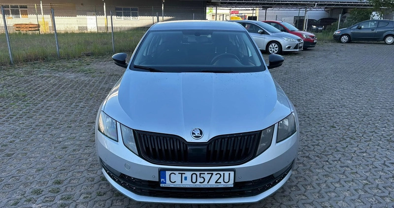 Skoda Octavia cena 39000 przebieg: 286925, rok produkcji 2019 z Sulejówek małe 137